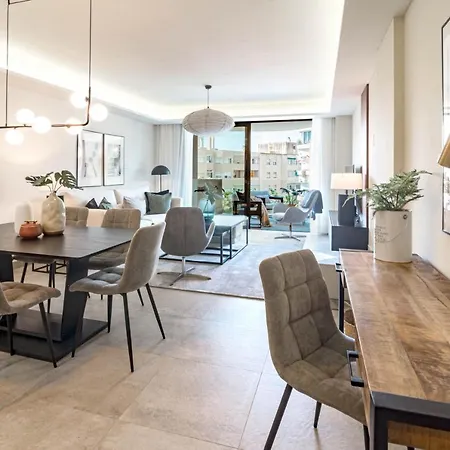 Inf33k- Stunning Close To Beaches דירה