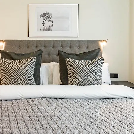 Inf33k- Stunning Close To Beaches Estepona