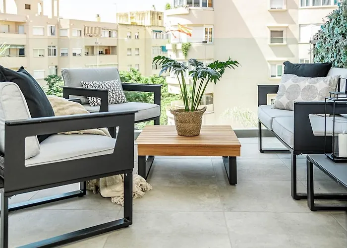 Inf3.3k- Stunning Close To Beaches Apartment