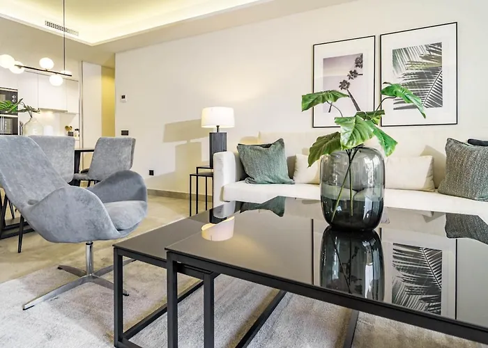 Апартаменти Inf3.3k- Stunning Close To Beaches *