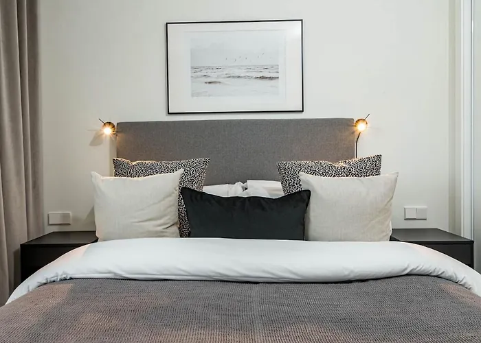 Apartment Inf3.3k- Stunning Close To Beaches