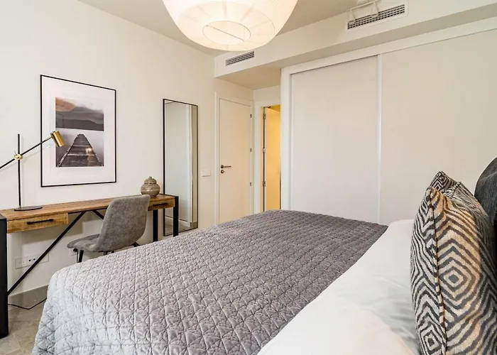 Апартаменти Inf3.3k- Stunning Close To Beaches